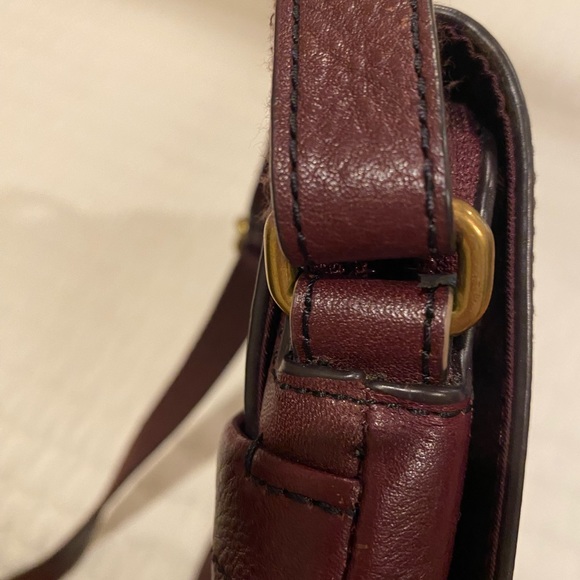 FOSSIL crossbody - Picture 11 of 11